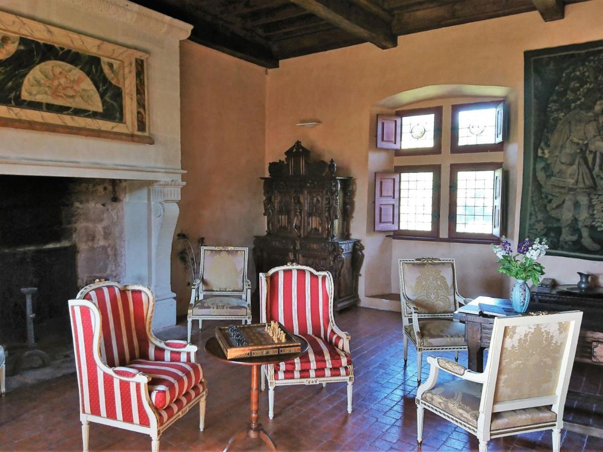 Chateau La Servayrie - Chambre D'Hotes Marcillac-Vallon Buitenkant foto