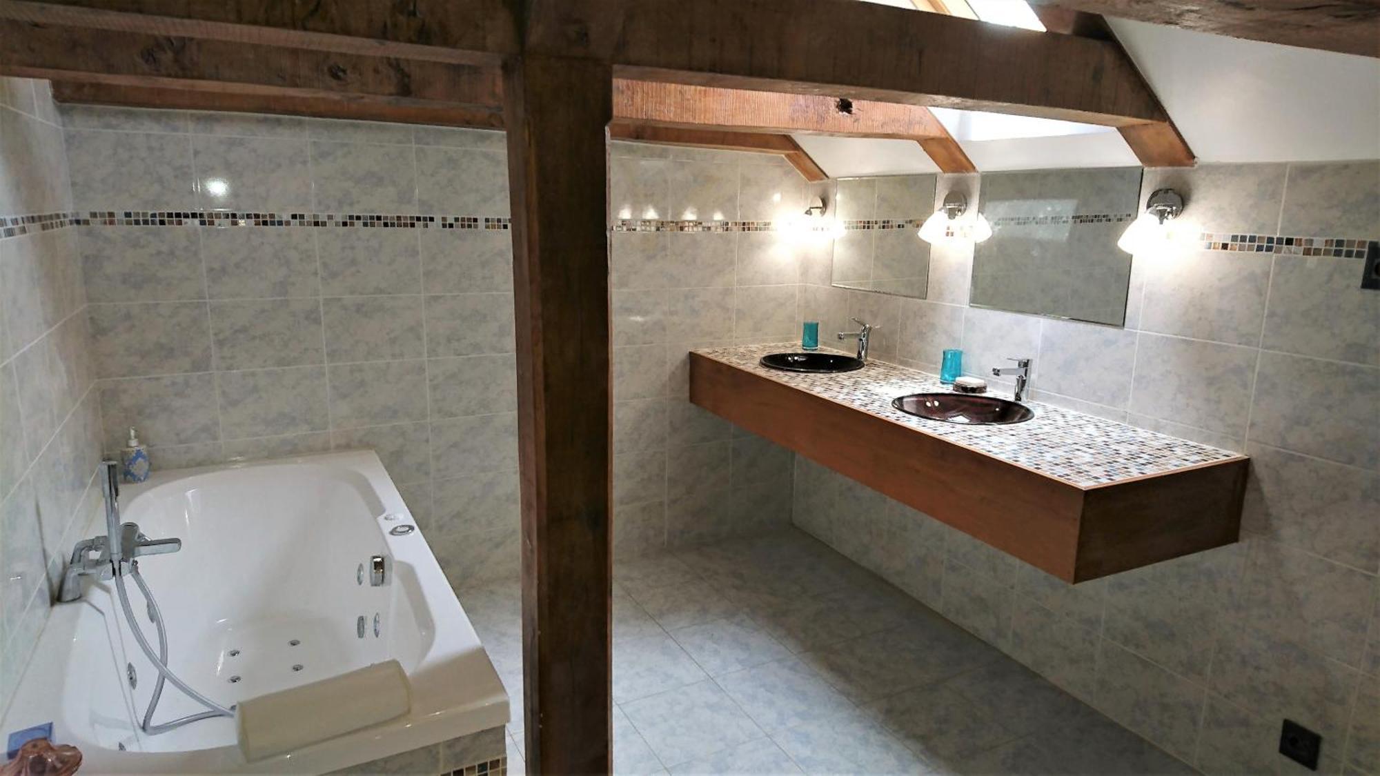 Chateau La Servayrie - Chambre D'Hotes Marcillac-Vallon Buitenkant foto